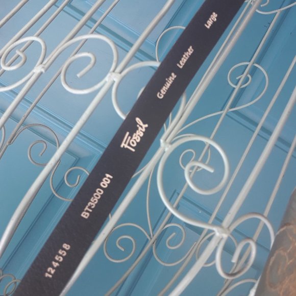 Genuine Leather Belt Thin Two Tone Black Suede Silver Metal Hardware - Picture 7 of 12